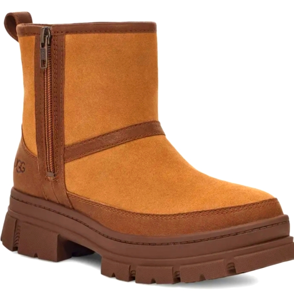 UGG Ashton Zip Waterproof Boot (Women) In Chestnut.... Size 9
